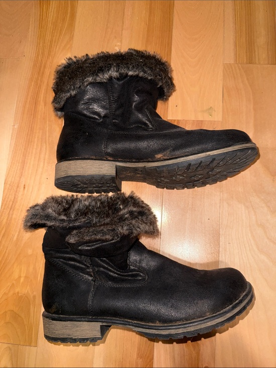 Candie's Shoes - Candies Black Faux-Fur/ Slouchie Lined Ankle Booties, wear up or down! 9